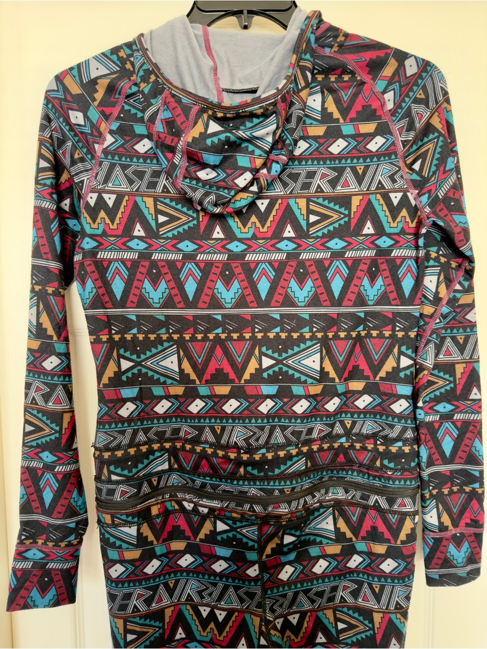 Airblaster Women's Classic Ninja Suit | Wild Tribe | Aztec Base Layer, sz Small - Picture 7 of 13